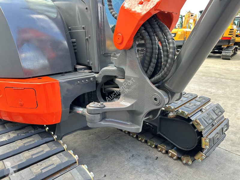 Graafmachine Kubota SZ
