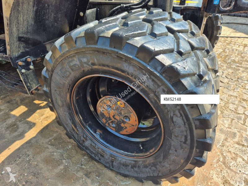 Екскаватор Hitachi ZX175W-7