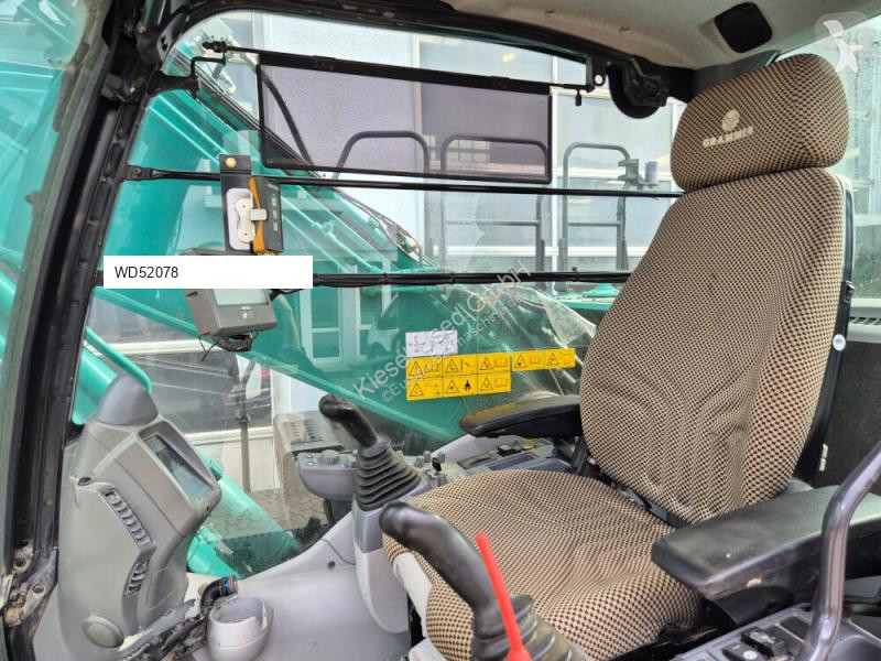 Екскаватор Hitachi