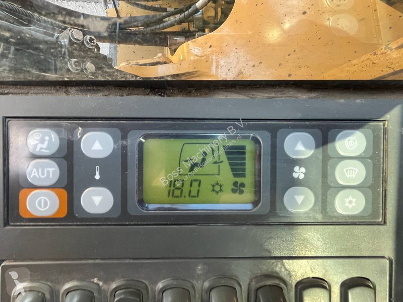 Graafmachine Caterpillar F UHD - 24 meter INCL...