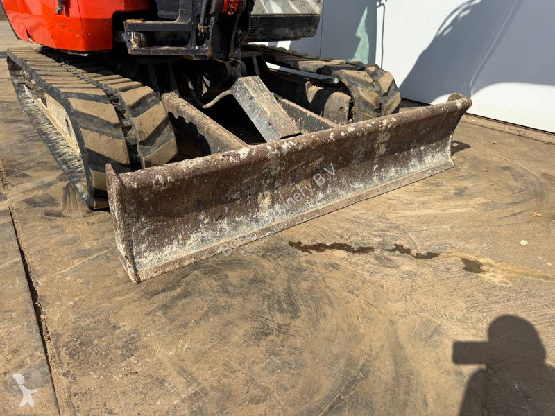 Graafmachine Kubota - Quick Coupler / Hammer Lines