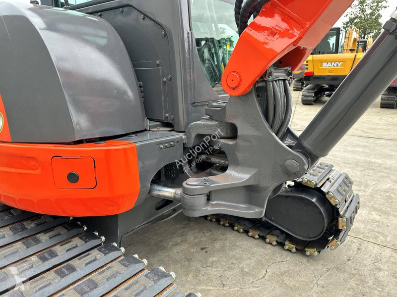 Экскаватор Kubota SZ