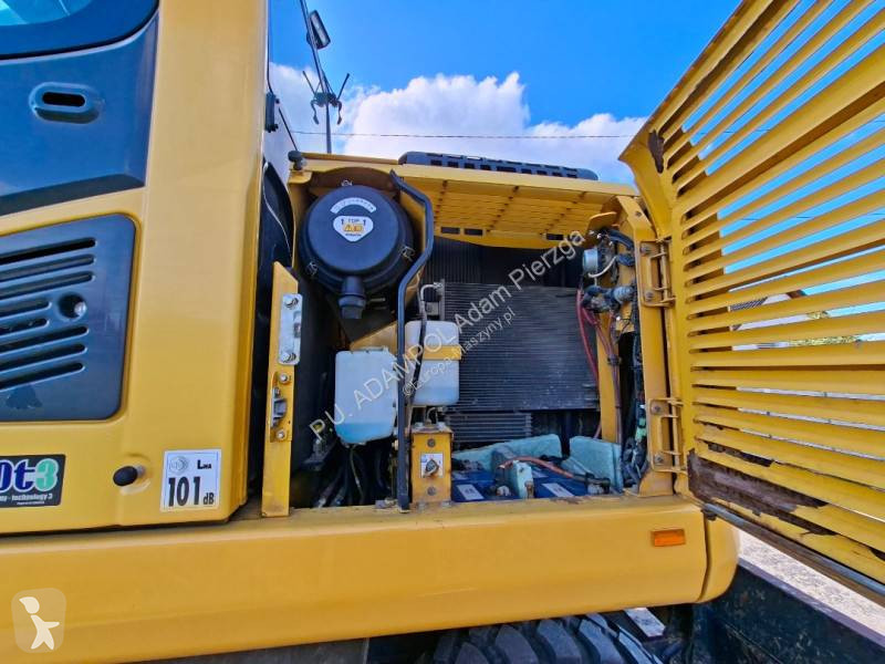 Escavadora Komatsu PW148-8