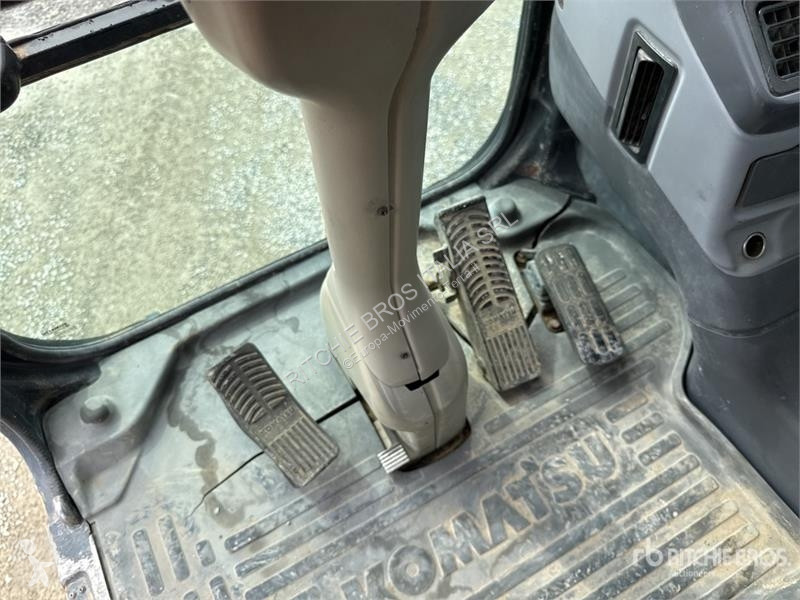 Escavadora Komatsu Wheel Excavator