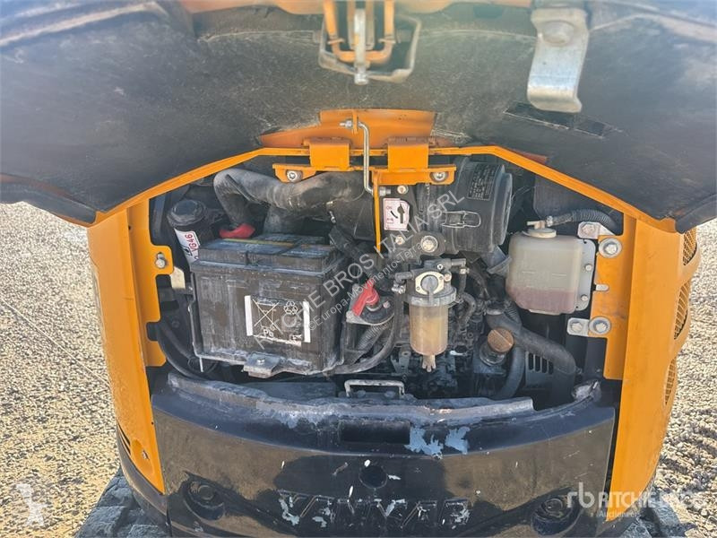 Escavadora Yanmar ViO33UCR Mini Excavator