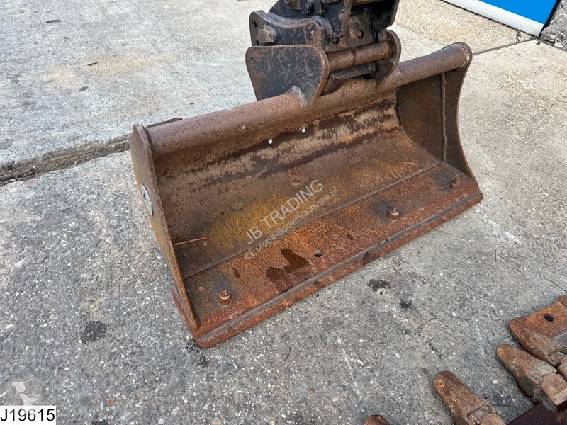 Skovel Yanmar 1A 2700 hr, 2015, 1035 kg, 7,7 kW