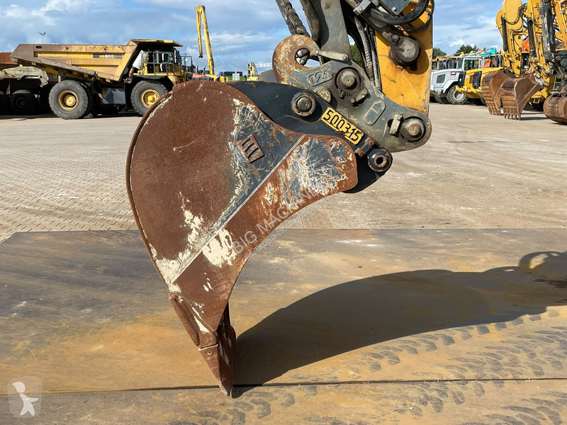 جرافة Liebherr A920
