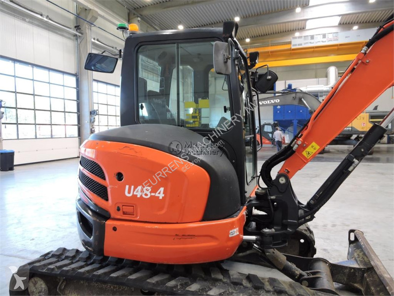 جرافة Kubota U48-4