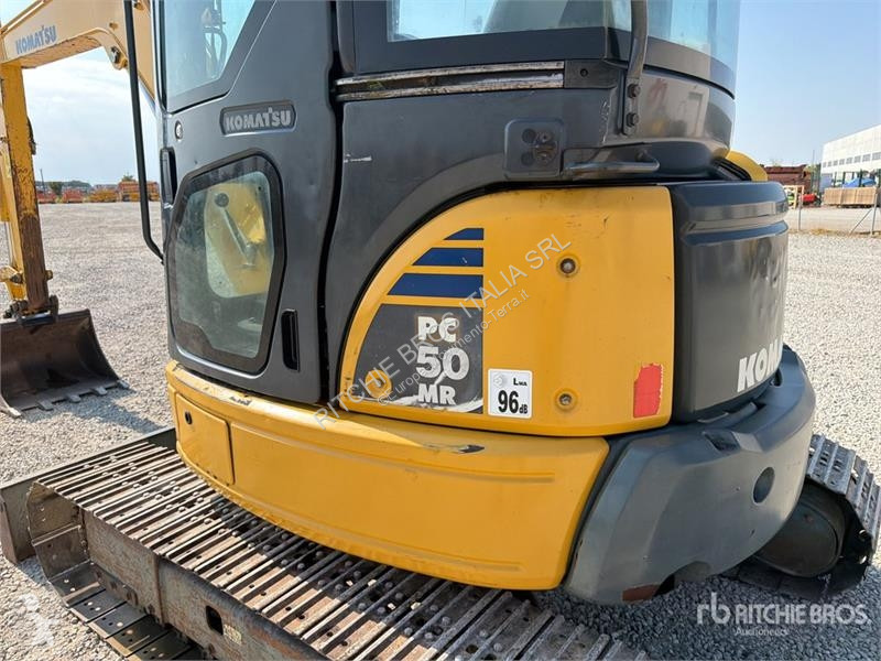 جرافة Komatsu