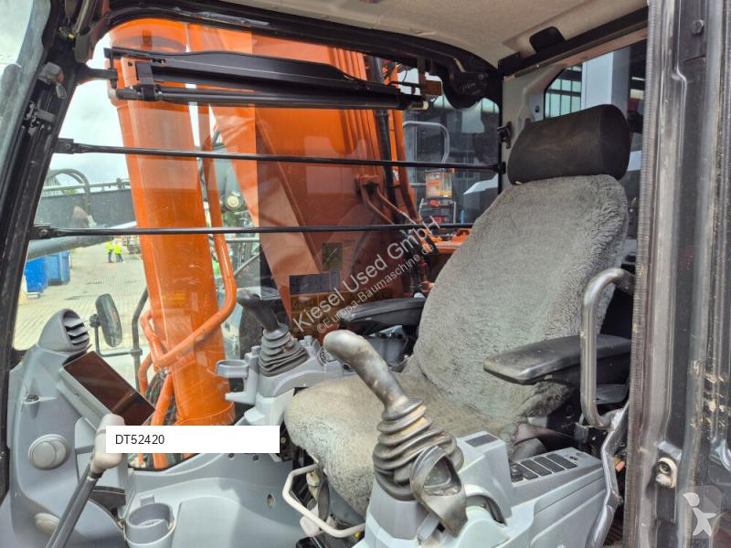 جرافة Hitachi 0LCN-7
