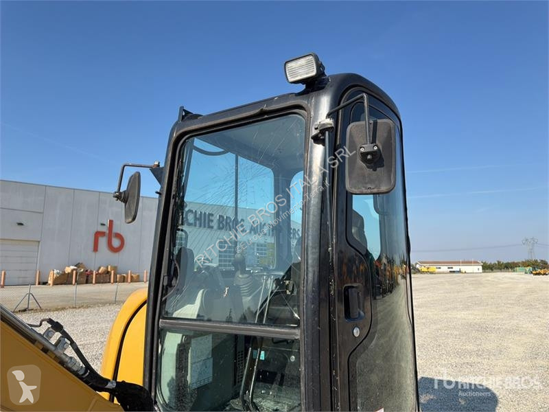 جرافة Caterpillar E Mini Excavator