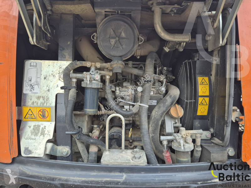 جرافة Hitachi ZX19-5A CR