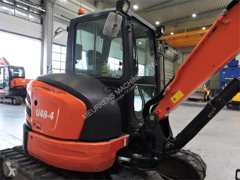 جرافة Kubota U48-4