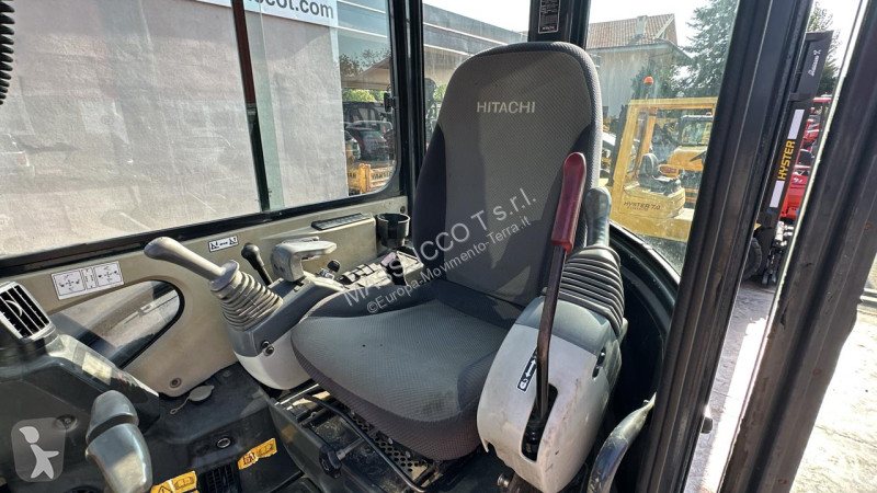 جرافة Hitachi CLR