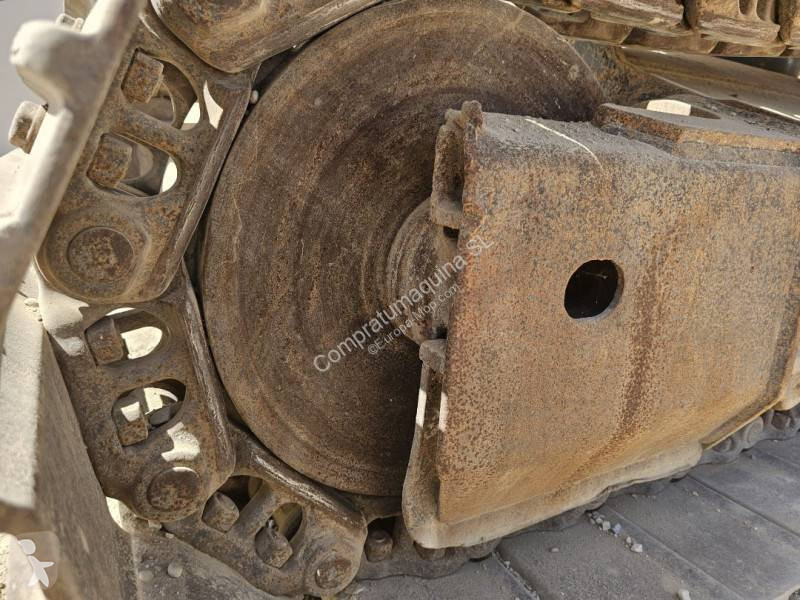 جرافة Komatsu HB215 LC-2