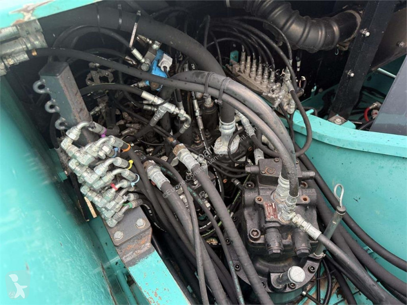 جرافة Kobelco