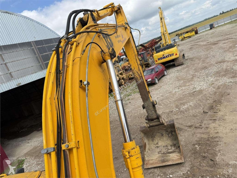 جرافة JCB