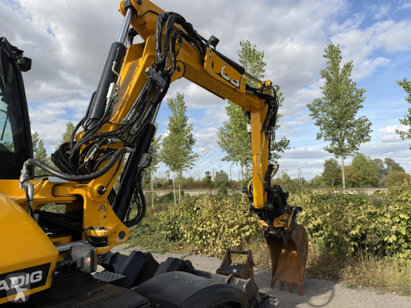 جرافة JCB  HIDRADIG 110WT 4F