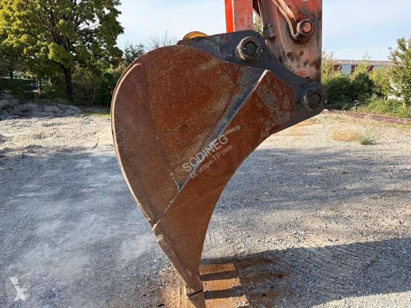 Excavadora Hitachi ZX225USLC-53
