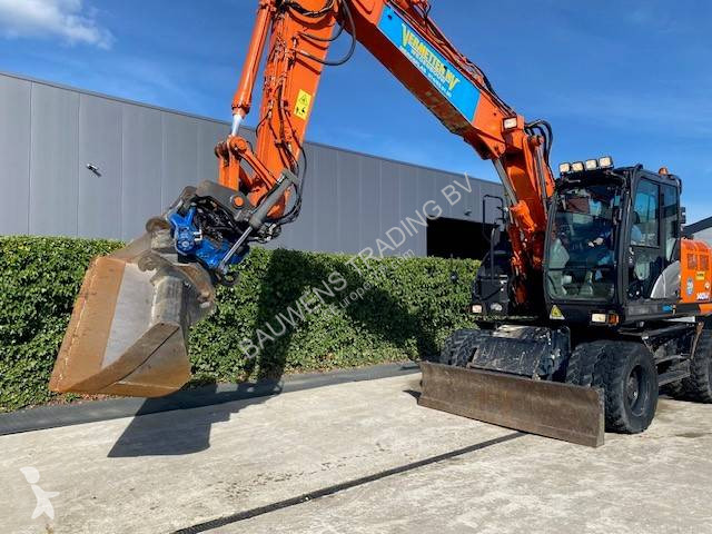 Skovel Hitachi 140 W-6