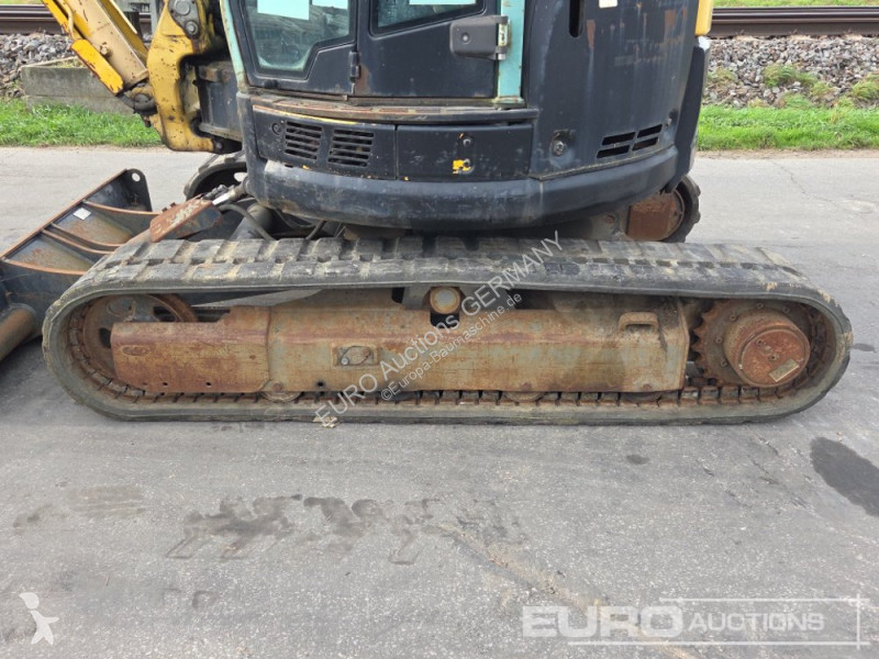 Excavadora Yanmar ViO33U