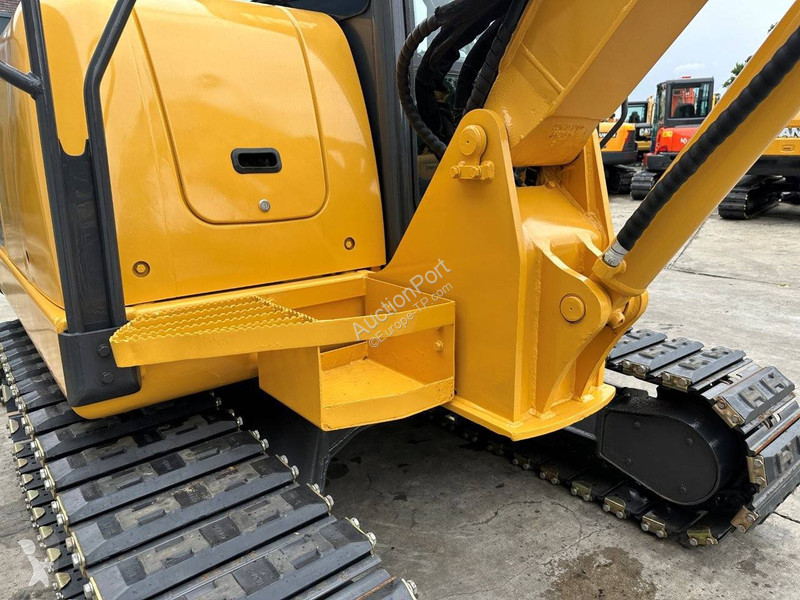 Skovel Komatsu 7