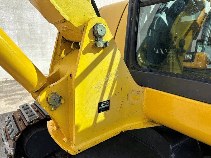 Skovel Komatsu 7