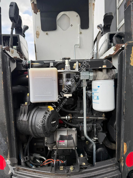 Pelle Bobcat z