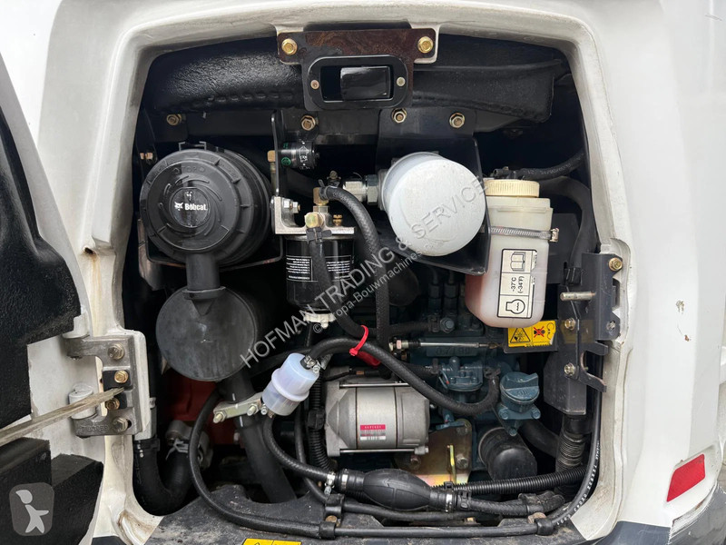 Pelle Bobcat E20