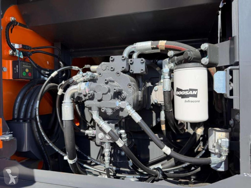 Koparka Develon DX245NHD-7