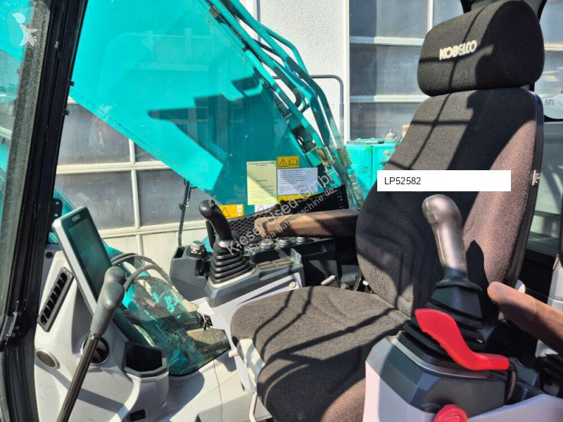 Rýpadlo Kobelco 11