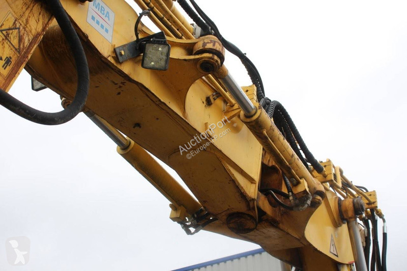 Pelle New Holland MH5