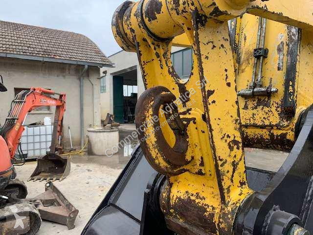 Excavator New Holland B
