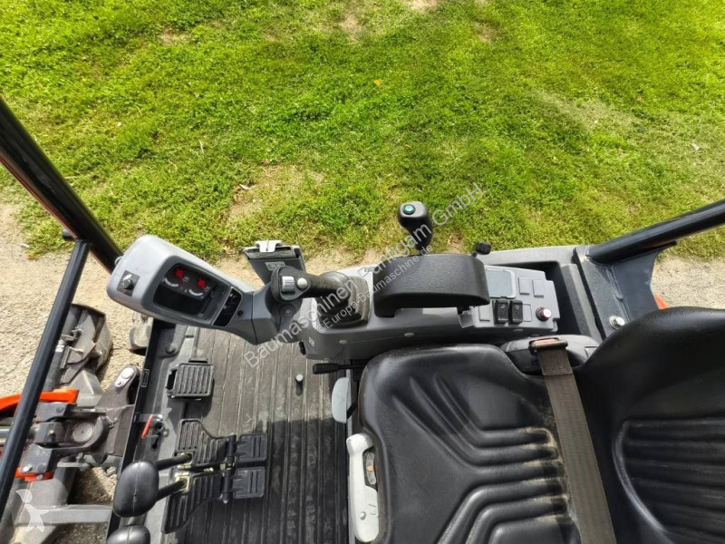 Pelle Kubota KX 018-4