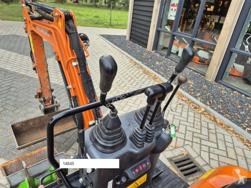 Pelle Hitachi ZX10U-6