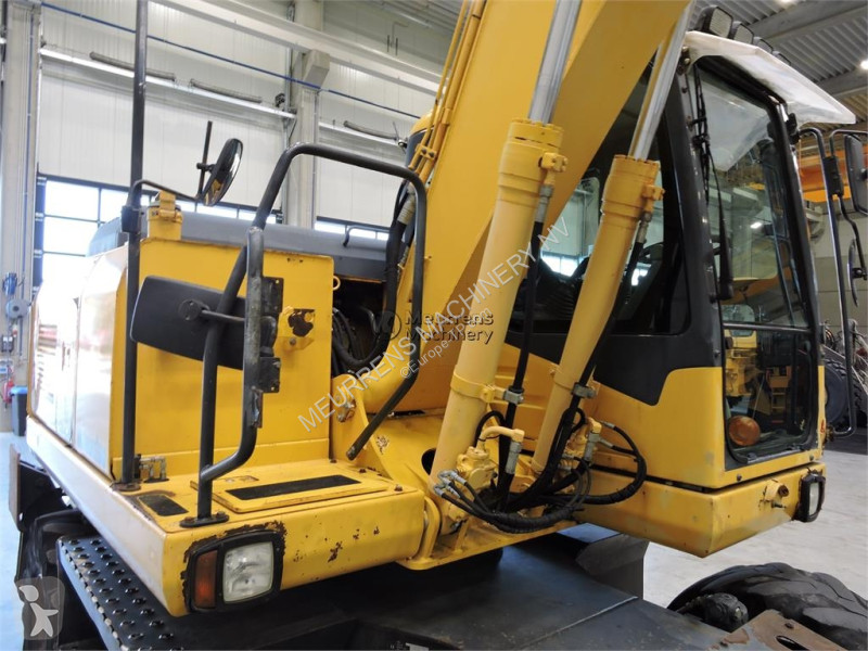 Pelle Komatsu PW140