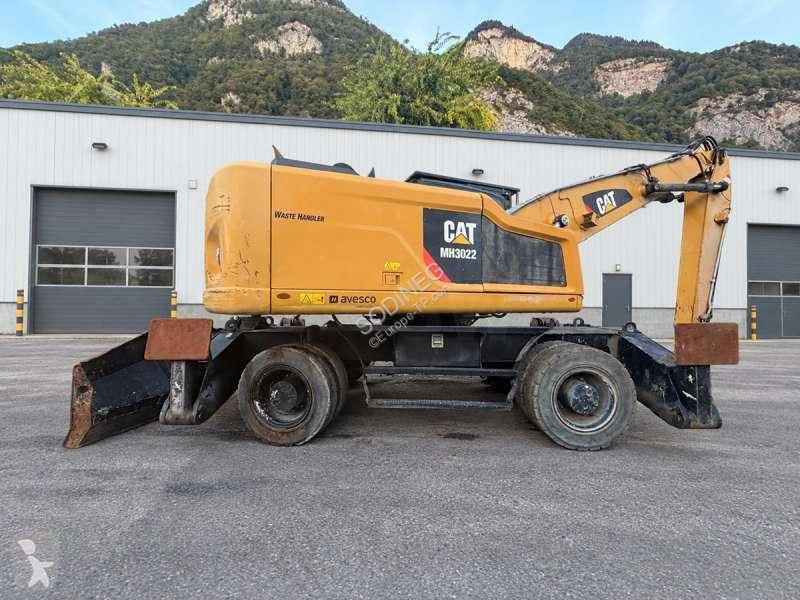 جرافة Caterpillar MH2