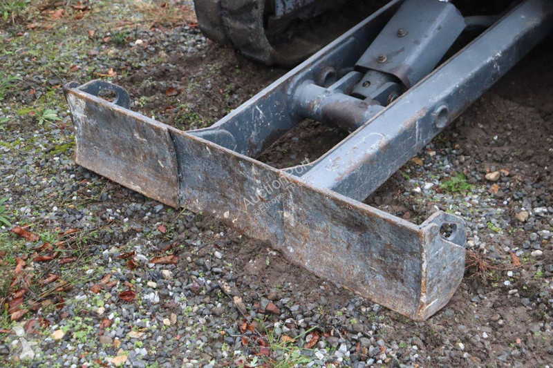 Багер Bobcat