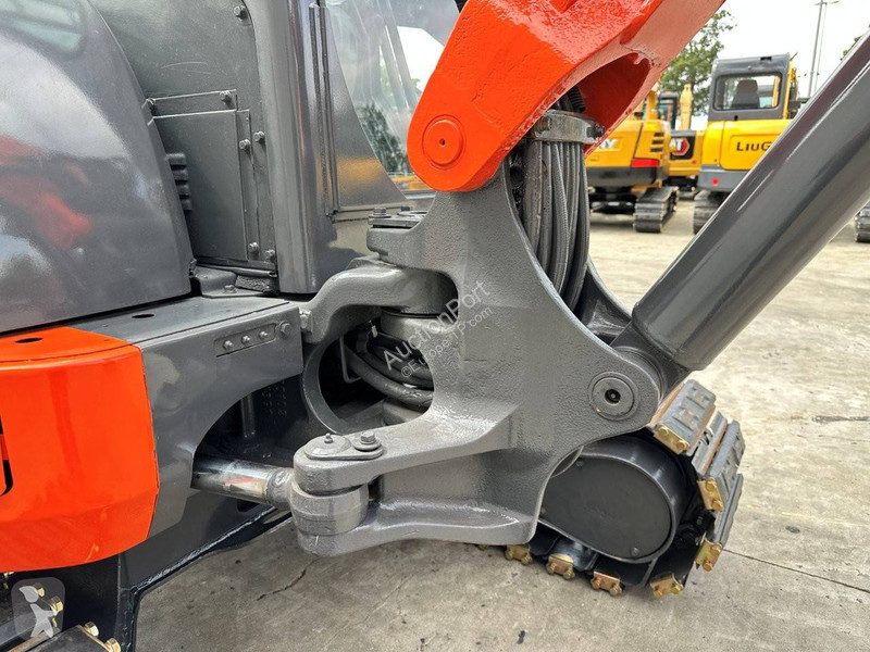 Pelle Kubota KX155-3SZ