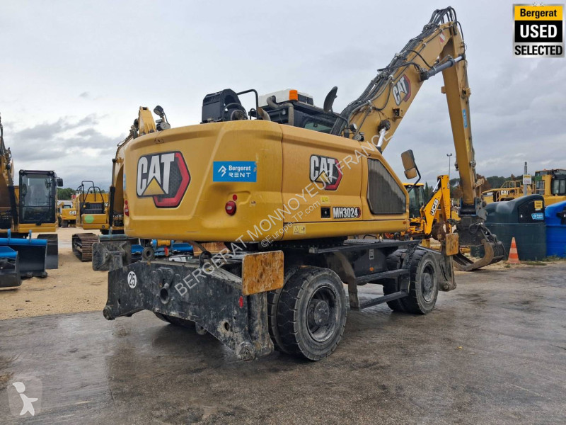 Pelle Caterpillar MH3024