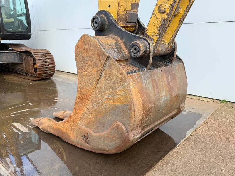 Багер Caterpillar - Good overall condition!