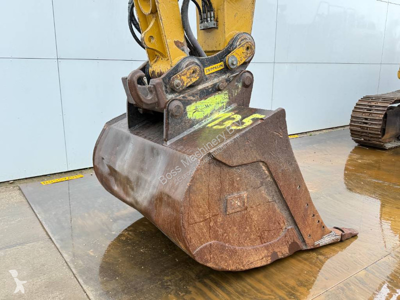 Excavator Caterpillar FLN - German / OilQuick /...