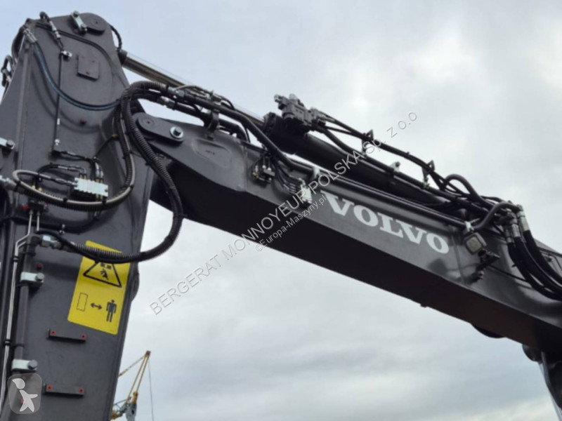 جرافة Volvo ECR 145 EL