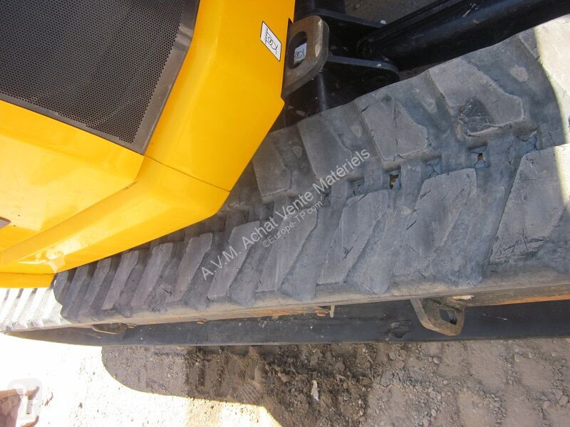 جرافة JCB