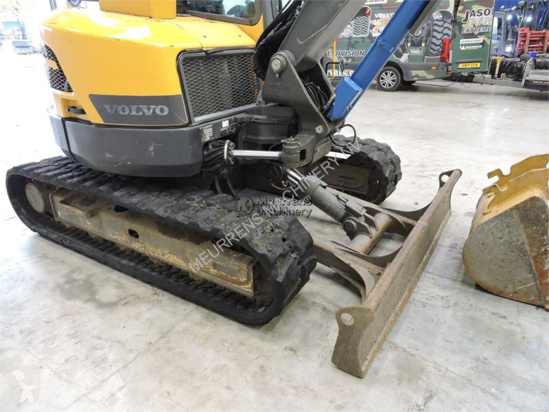 Багер Volvo Automatic Greasing