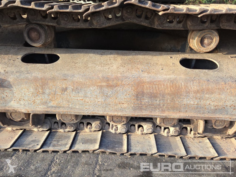 جرافة Volvo EC240