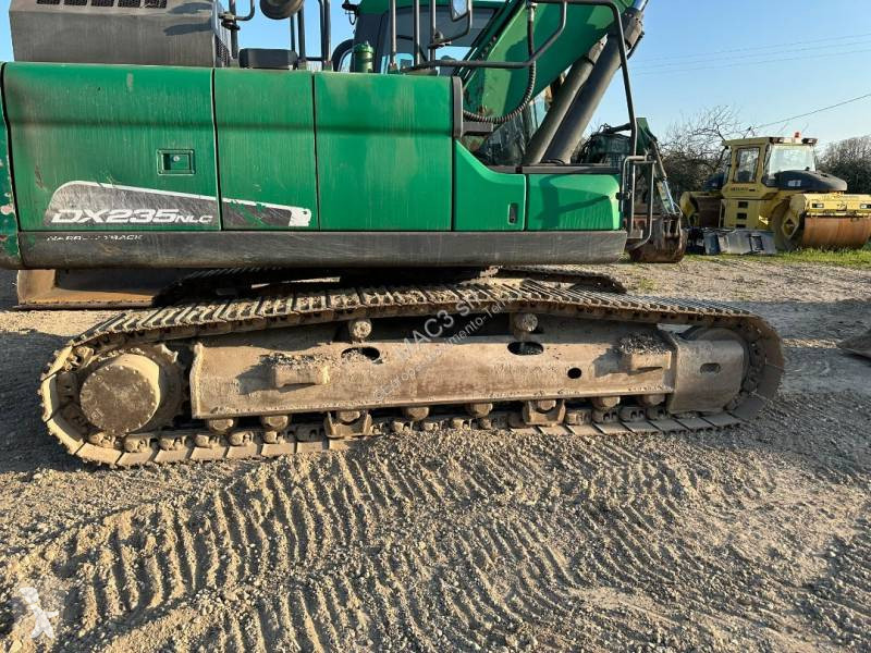 Escavadora Doosan DX235NLC