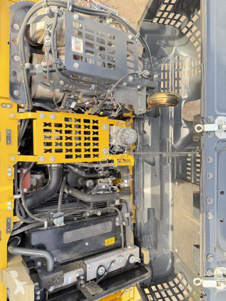 Escavadora Komatsu I-11E0