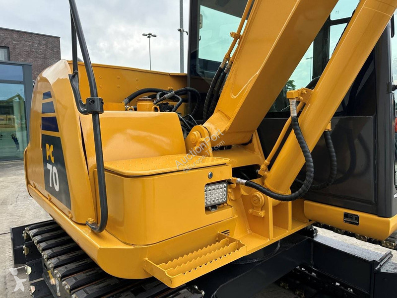 Graafmachine Komatsu PC70-8