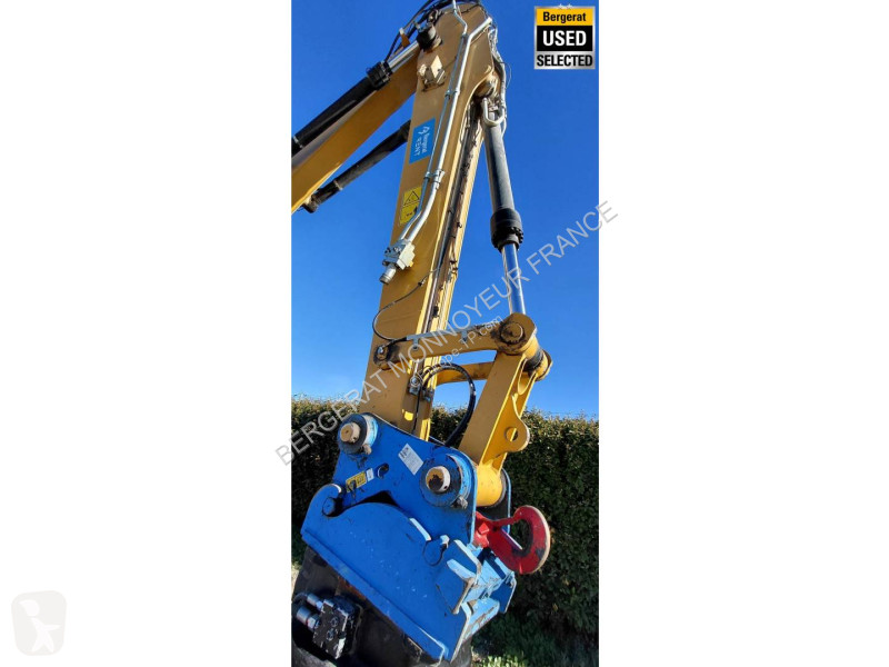 Excavadora Caterpillar MH3024